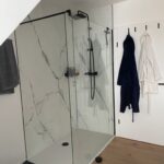 Dusche im Dachgeschoss