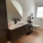 Bad im Dachgeschoss